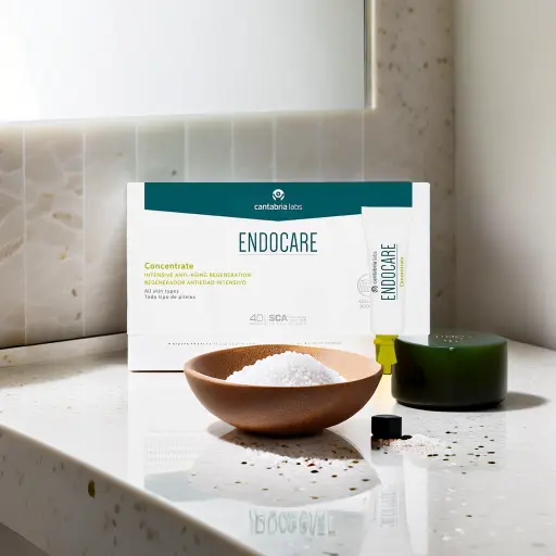 [12826] Endocare Essential Concentrate - Ampules (7 x 1ml)